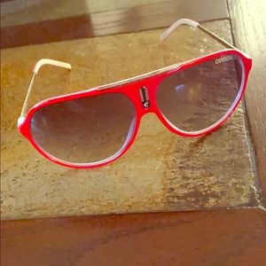 Carrera sunglasses in great condition! Barely worn